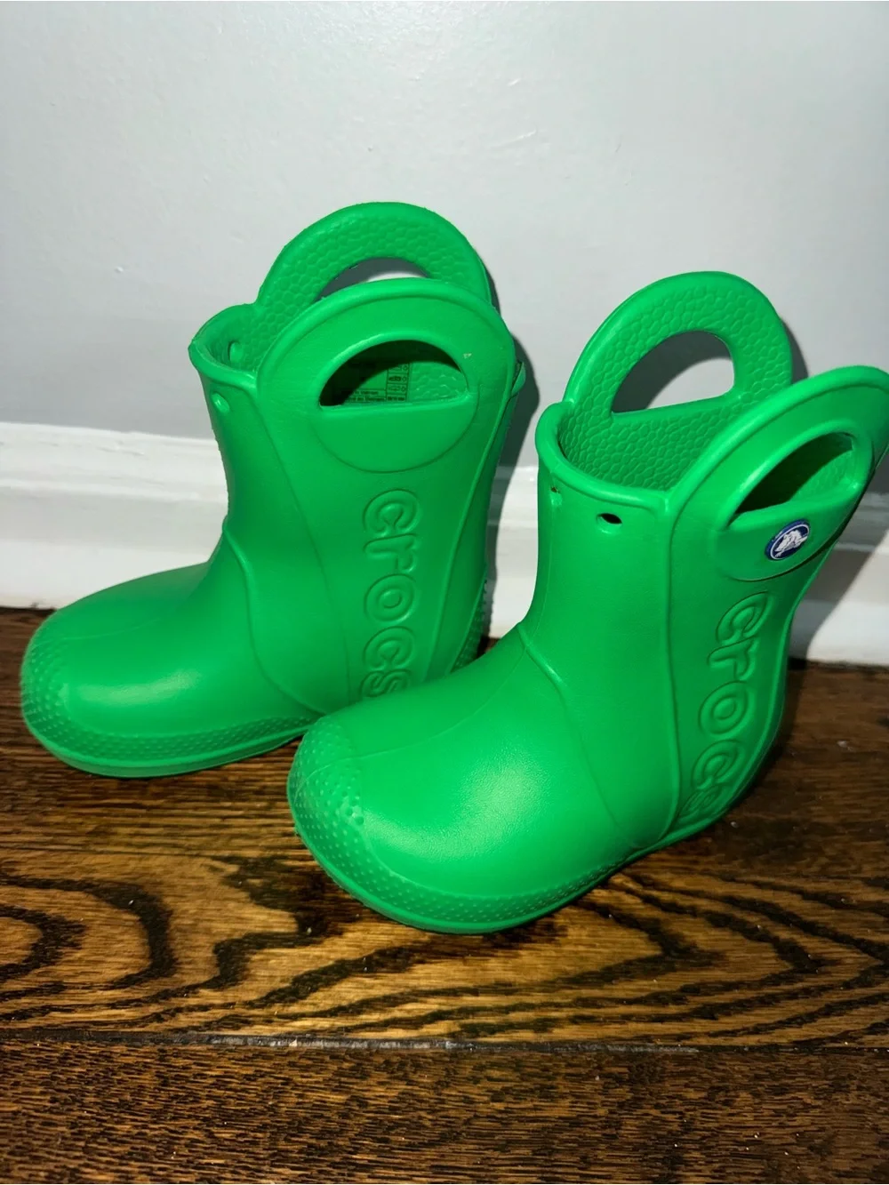 CROCS kids rain